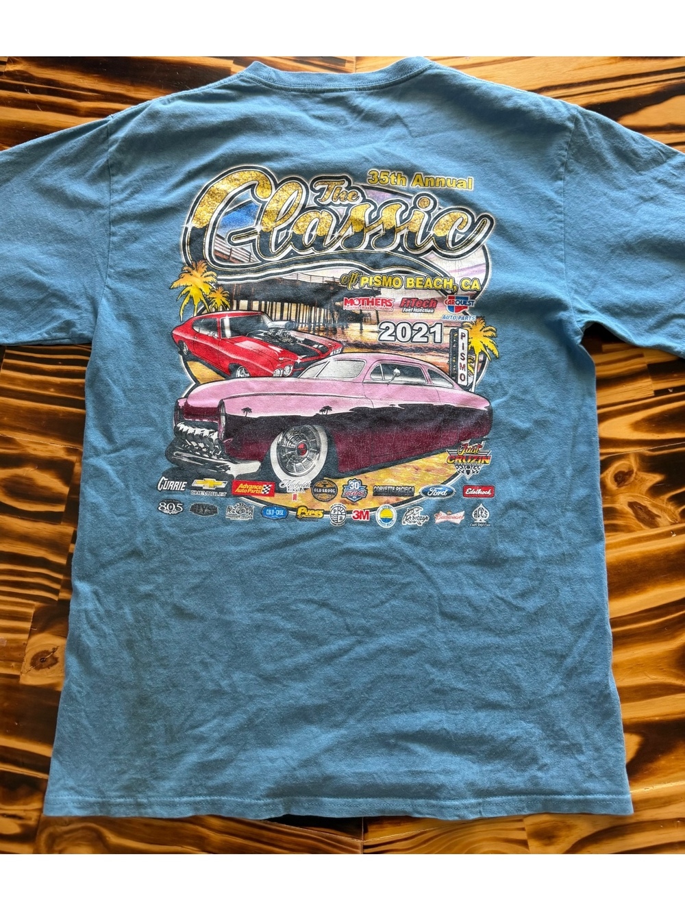 Blue short sleeve graphic T-shirt